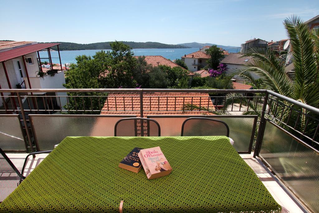 Apartments Jasmin Trogir Exterior foto